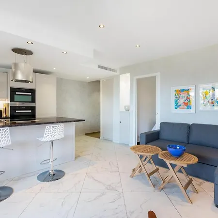 Apartment Croisette - 2 Pieces Renove Avec Vue